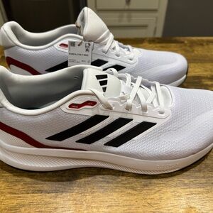 Size 16 Adidas Runfalcon 5 White and Black Running Shoes New With Tags